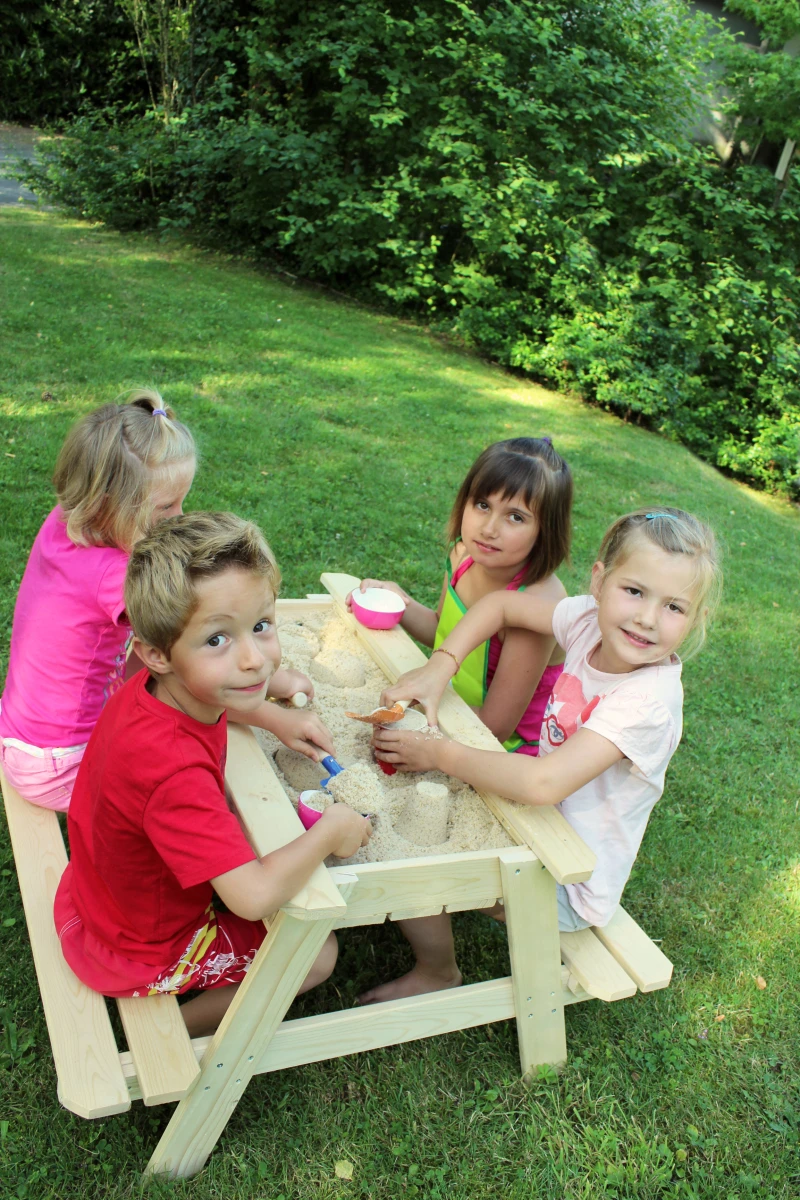 mesa-infantil-madera-arenero-integrado-juego